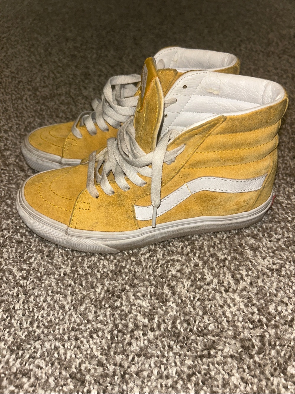 Vans SK8-Hi Pig Suede Mustard Yellow High Top Sneakers Women’s Size 5.5 or kids